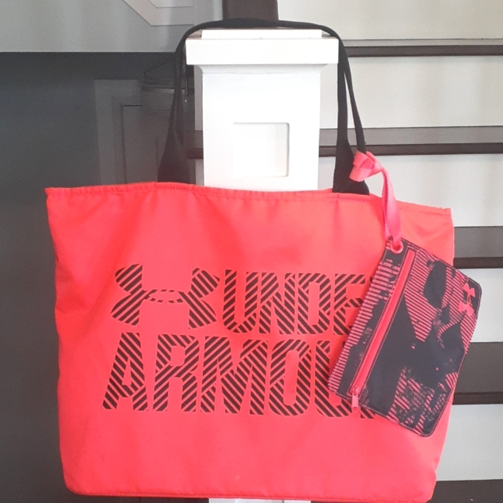 + Under Armour Women's Big Wordmark Tote 2.0